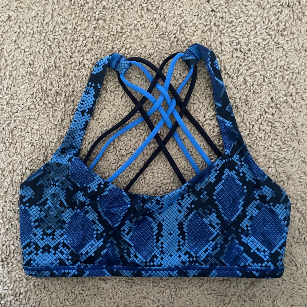 Lululemon sportsbra